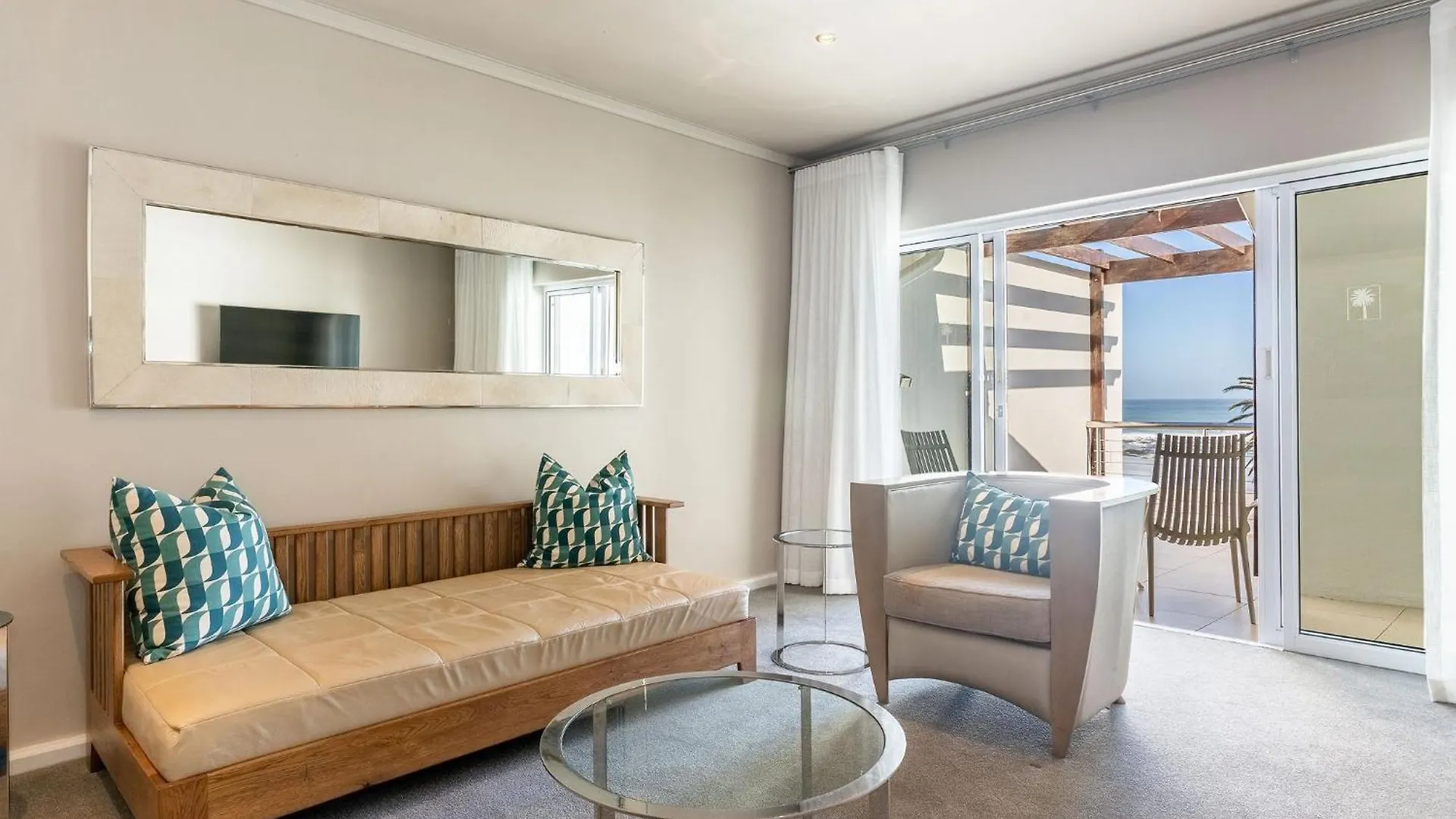 The Bay Hotel Cape Town 5*,  Güney Afrika