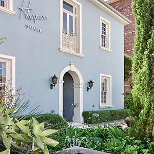 Harpers House **** Le Cap